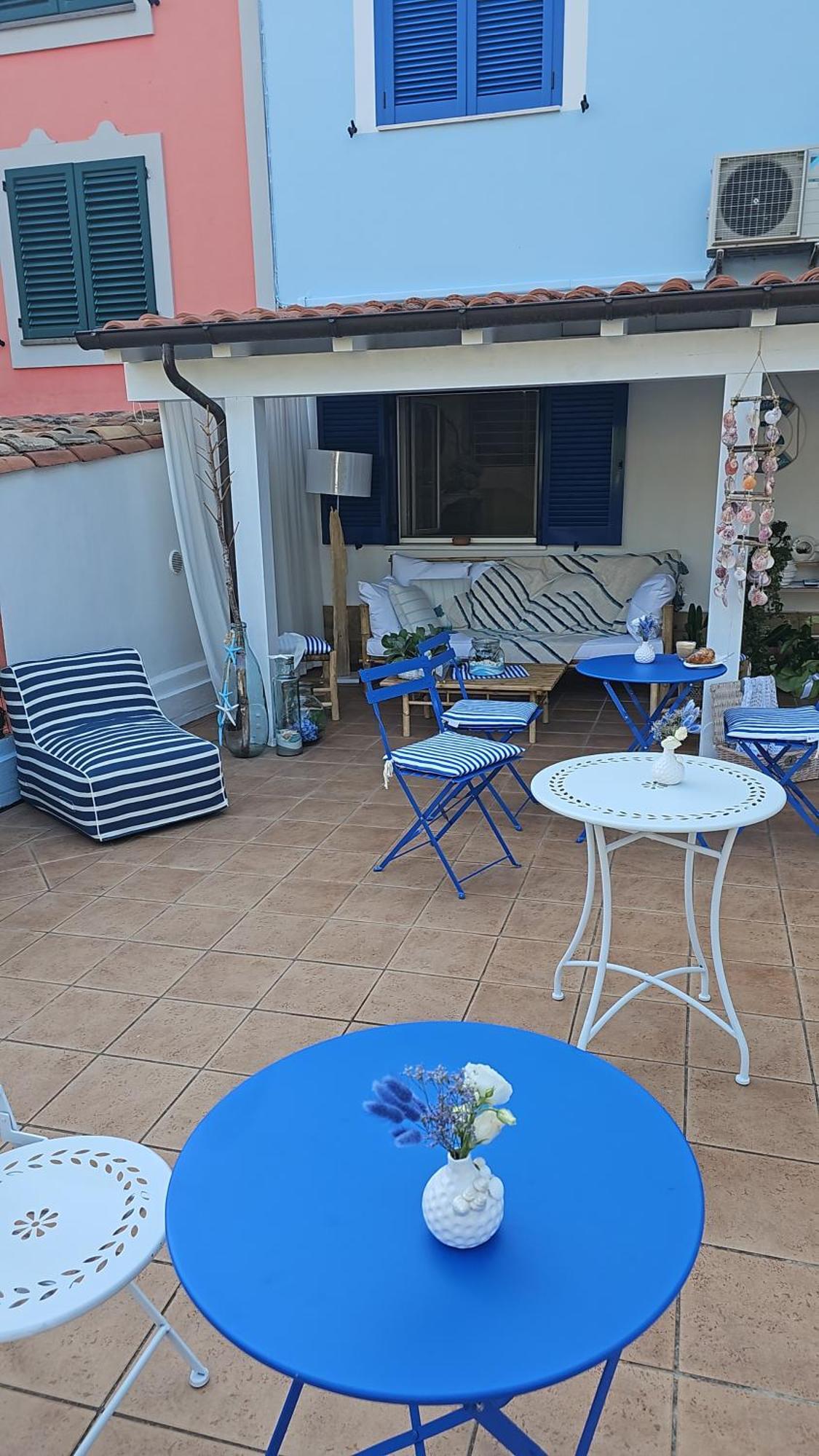 Voglia D'Amare Bed & Breakfast Нумана Екстериор снимка